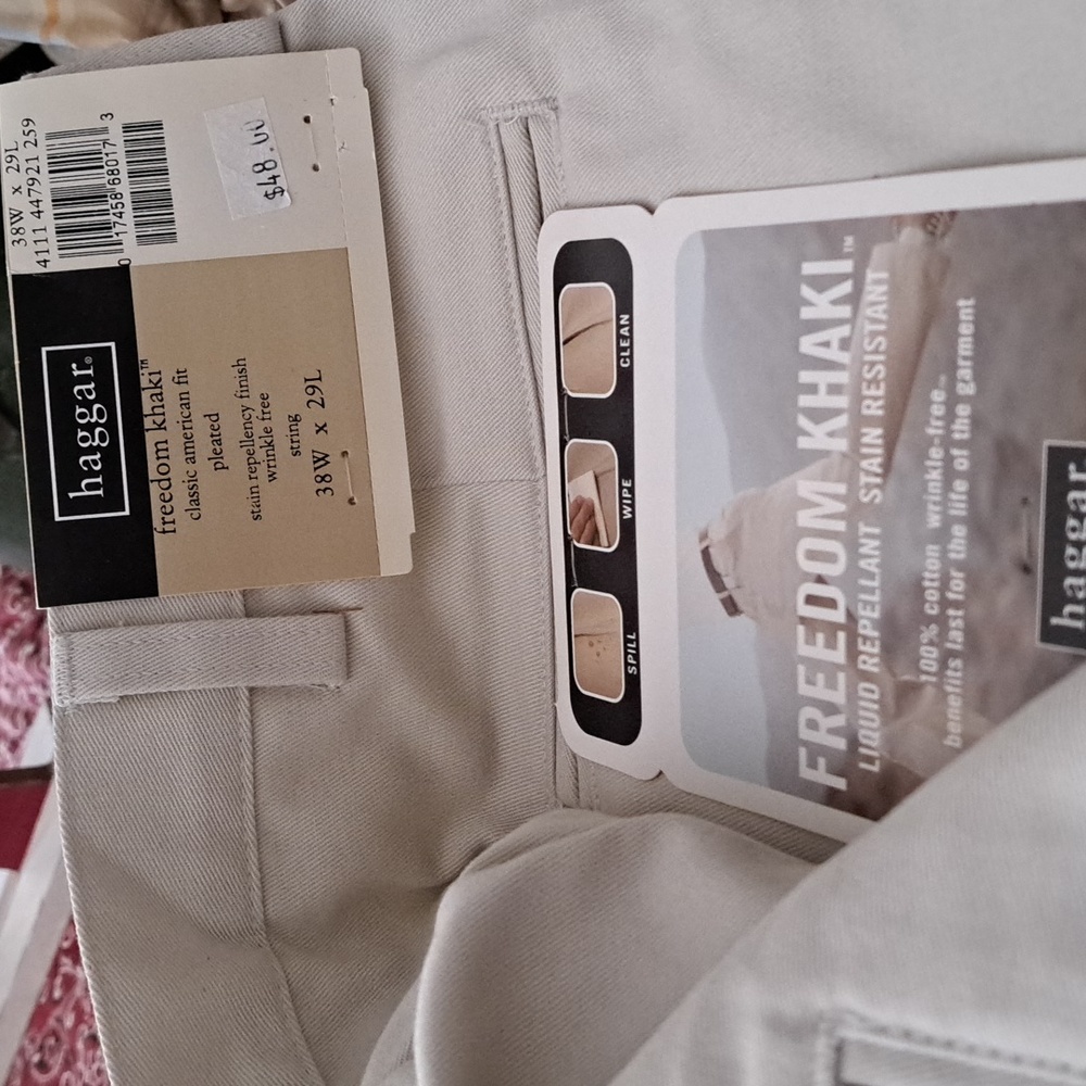 NWT Haggar Men's Dress Pants Size 38Wx29L